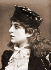 Sybil Grewy as Sacharissa